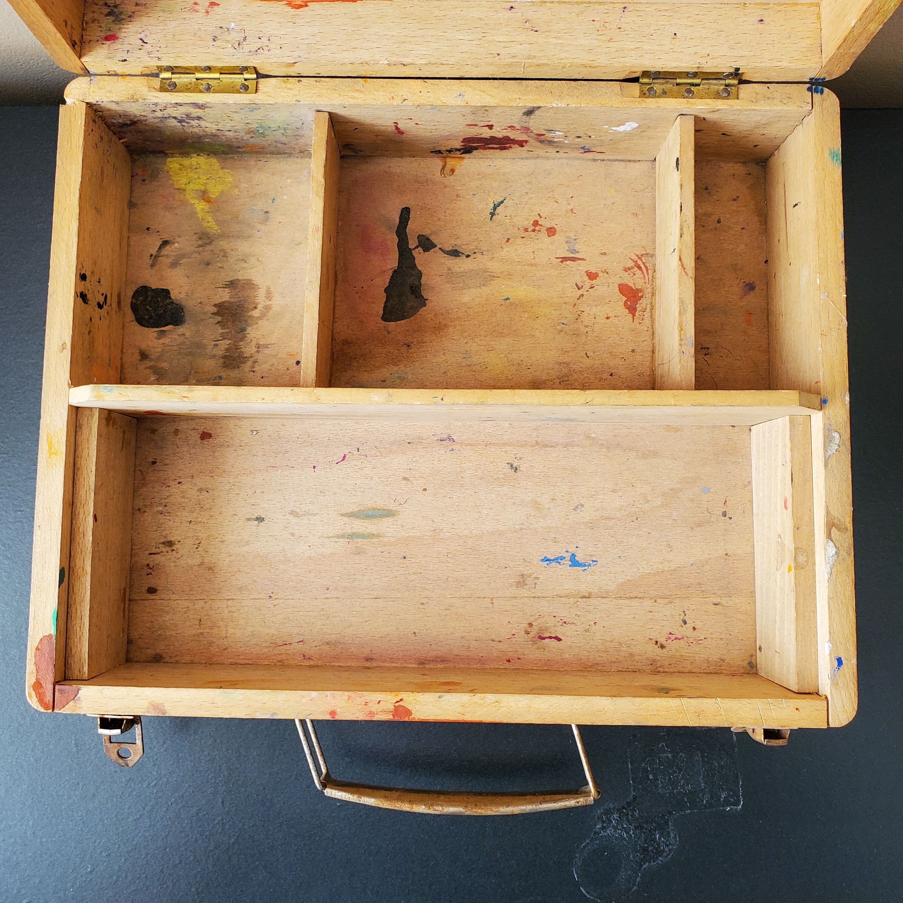 Old wooden painter's case box