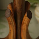 Sole-on-foot door in vintage braided reeded curved wood