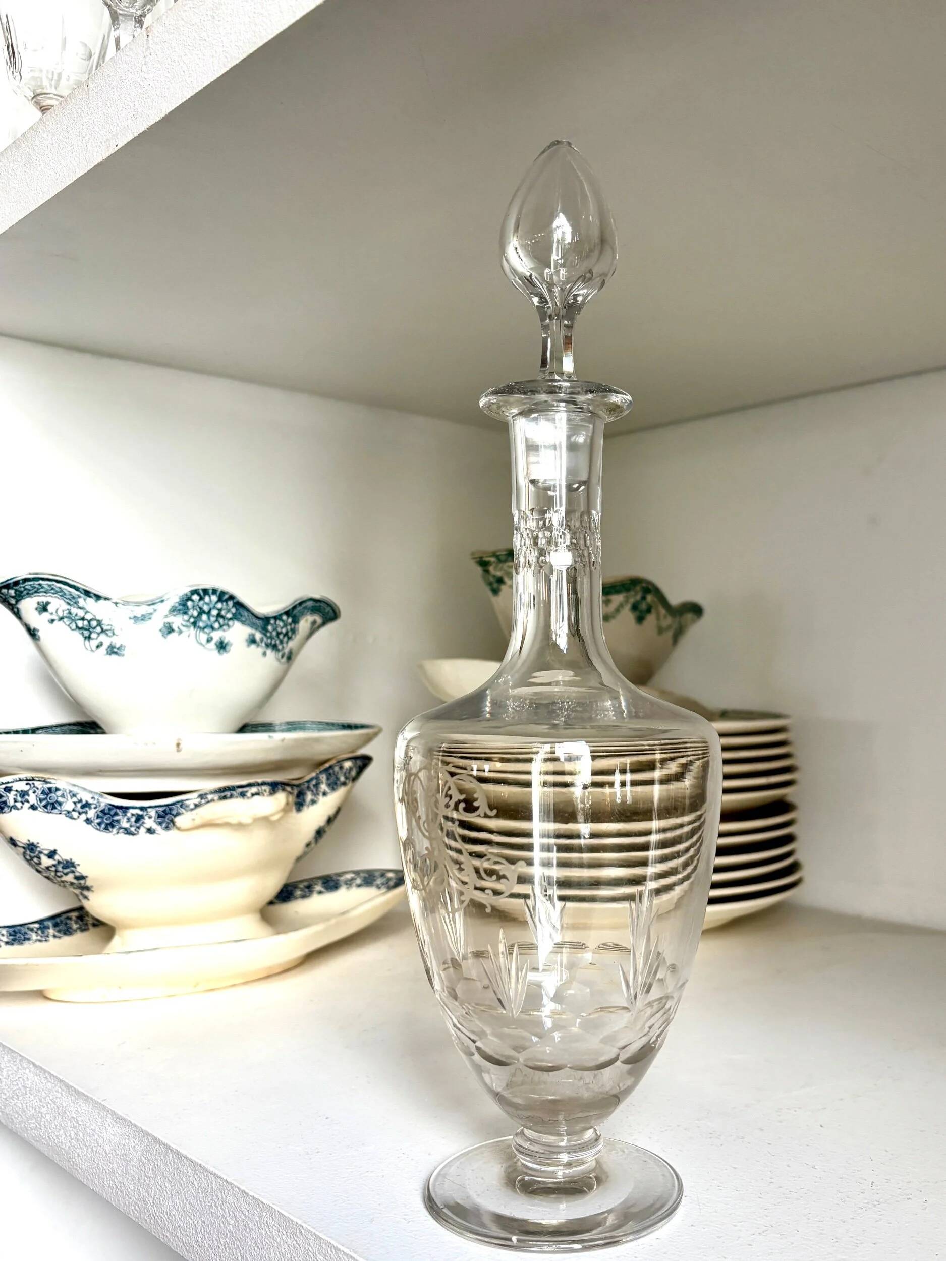 Chiseled and engraved crystal liqueur decanter