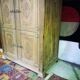 Ancienne chambre froide en bois