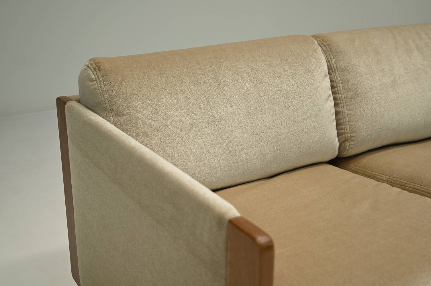 Canapé 920 par Afra & Tobia Scarpa pour Cassina, années 1960, Italie.