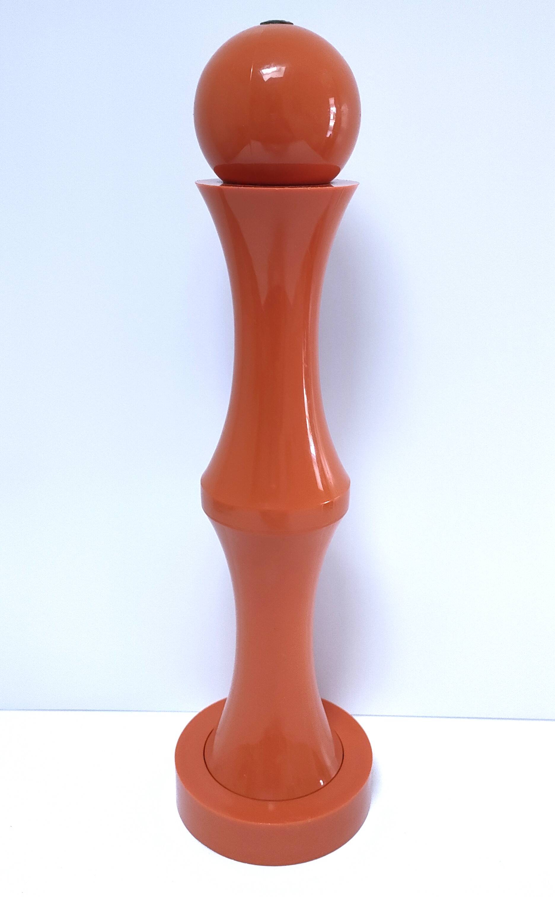 Luigi Massoni pepper mill for Guzzini orange