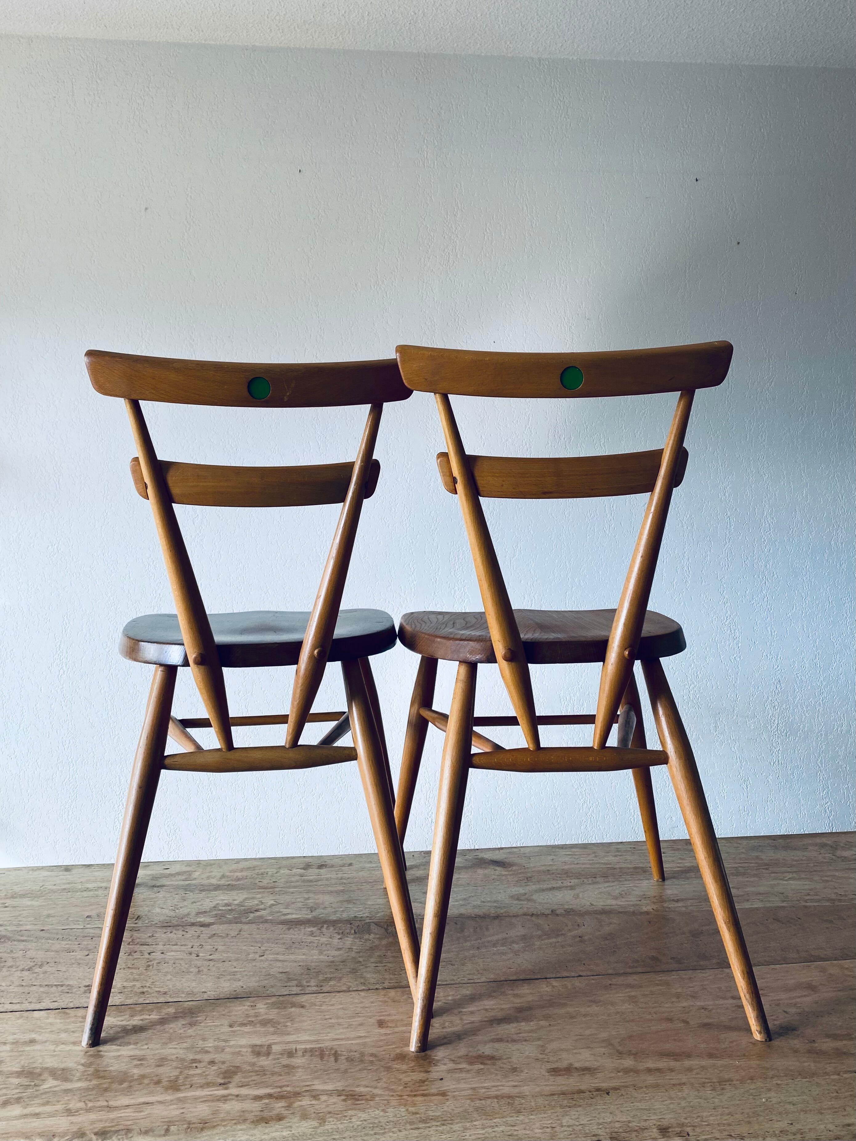 Pair of chairs "stacking chair" model from Ercol
