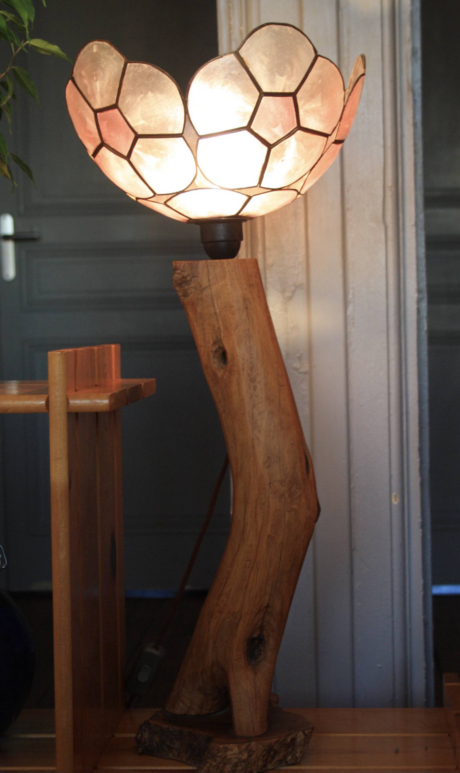 Wood and mother-of-pearl lamp
