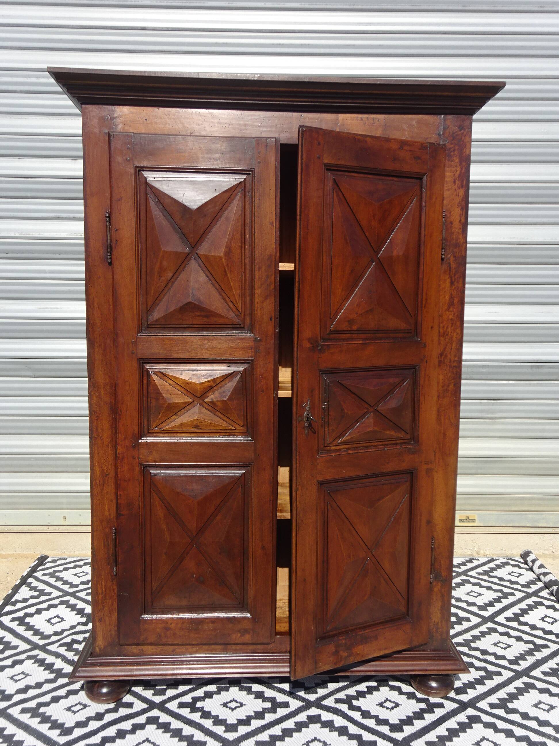 Antique Louis XIII wardrobe, diamond points