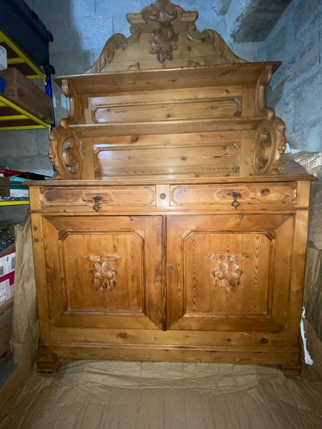Buffet (saint Hubert) en pin du sud ouest, en 3 parties