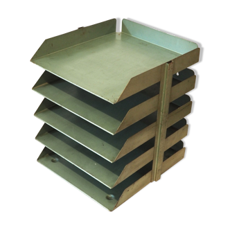 Mail sorter locker