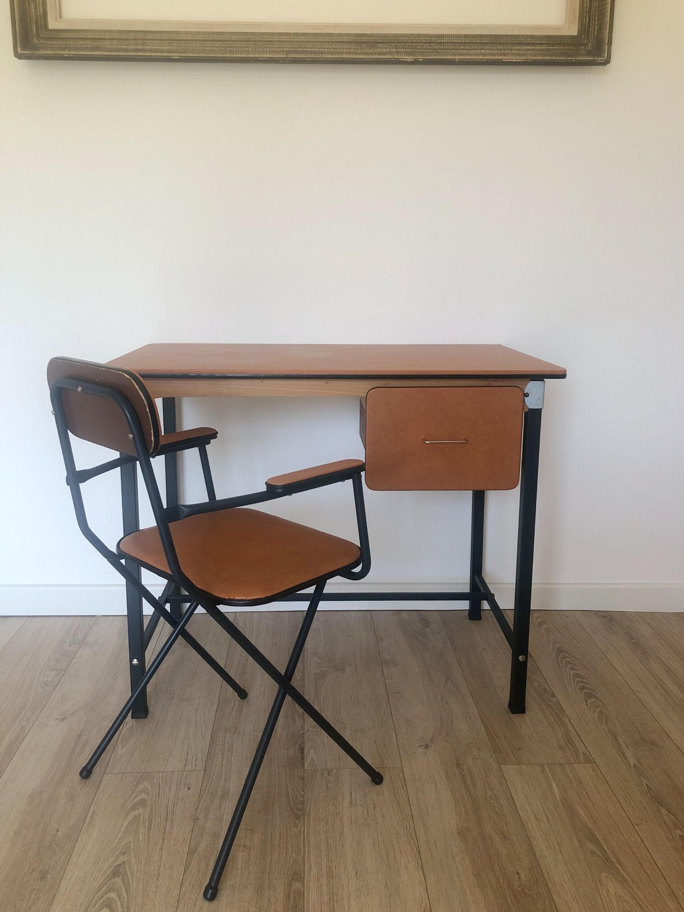 Bureau des années 60/70 et sa chaise