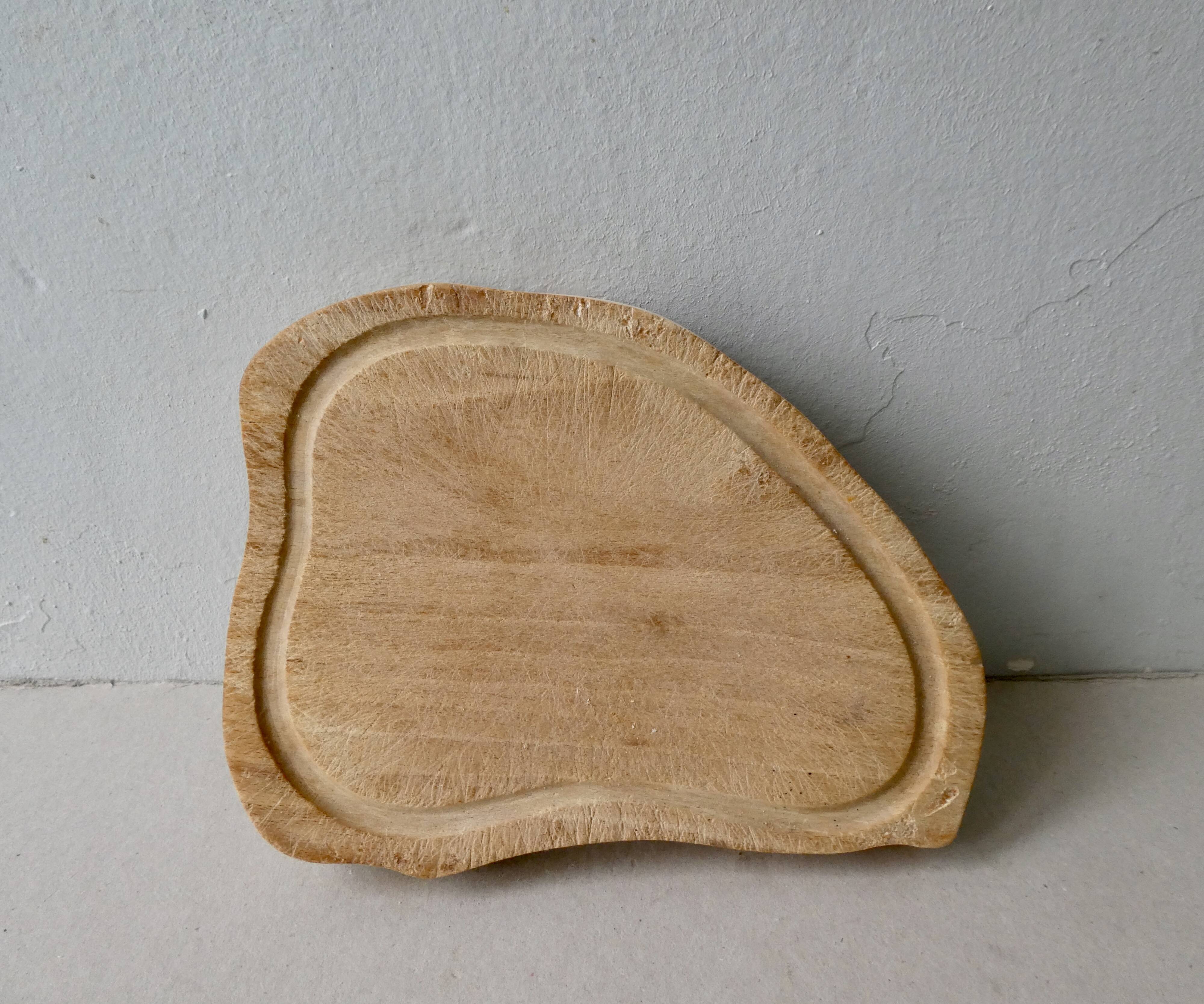 Wooden cutting board