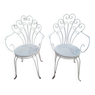 2 wrought iron armchairs