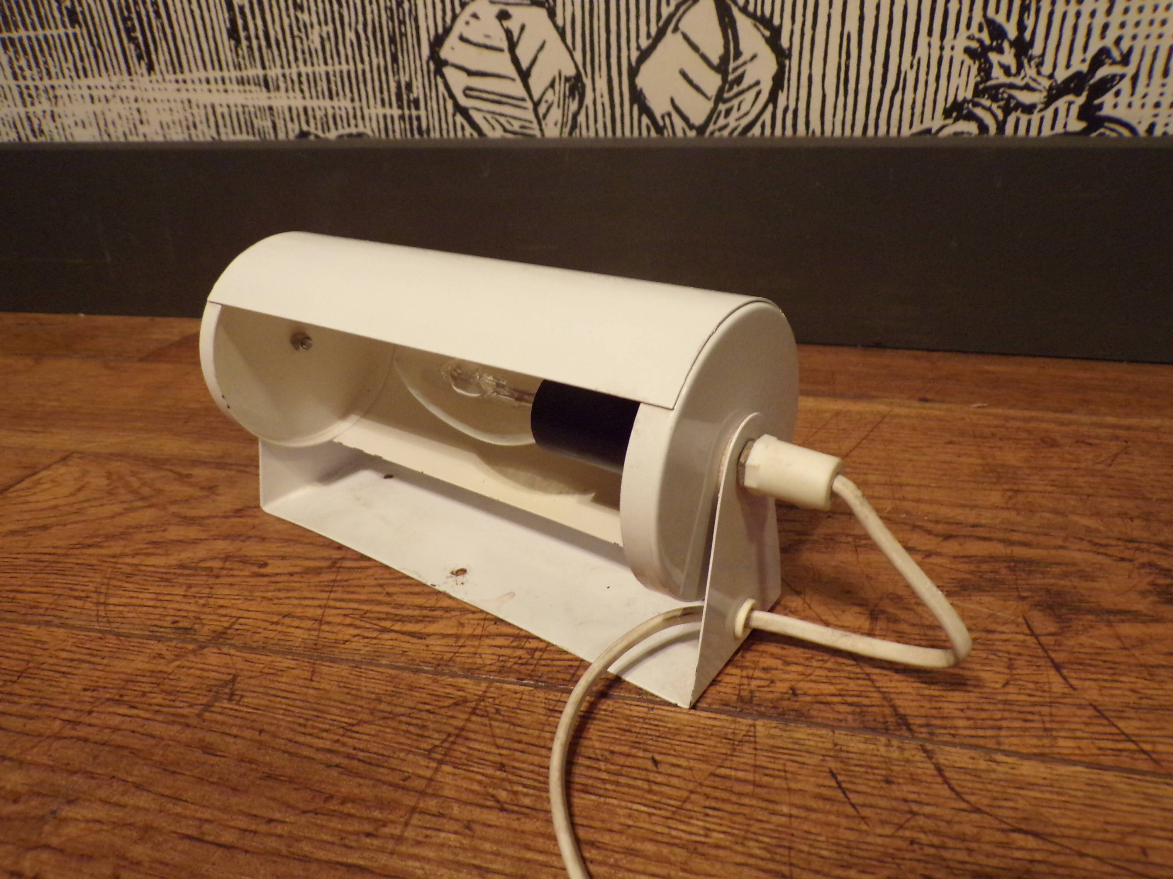 V413 Ikea white wall lamp