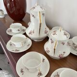 Service à thé « fleurs » en porcelaine de Limoges