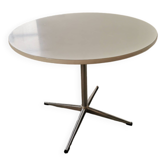 Round coffee table from the 70s, chrome and white formica