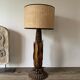 Golden-footed lamp in the shape of a mais