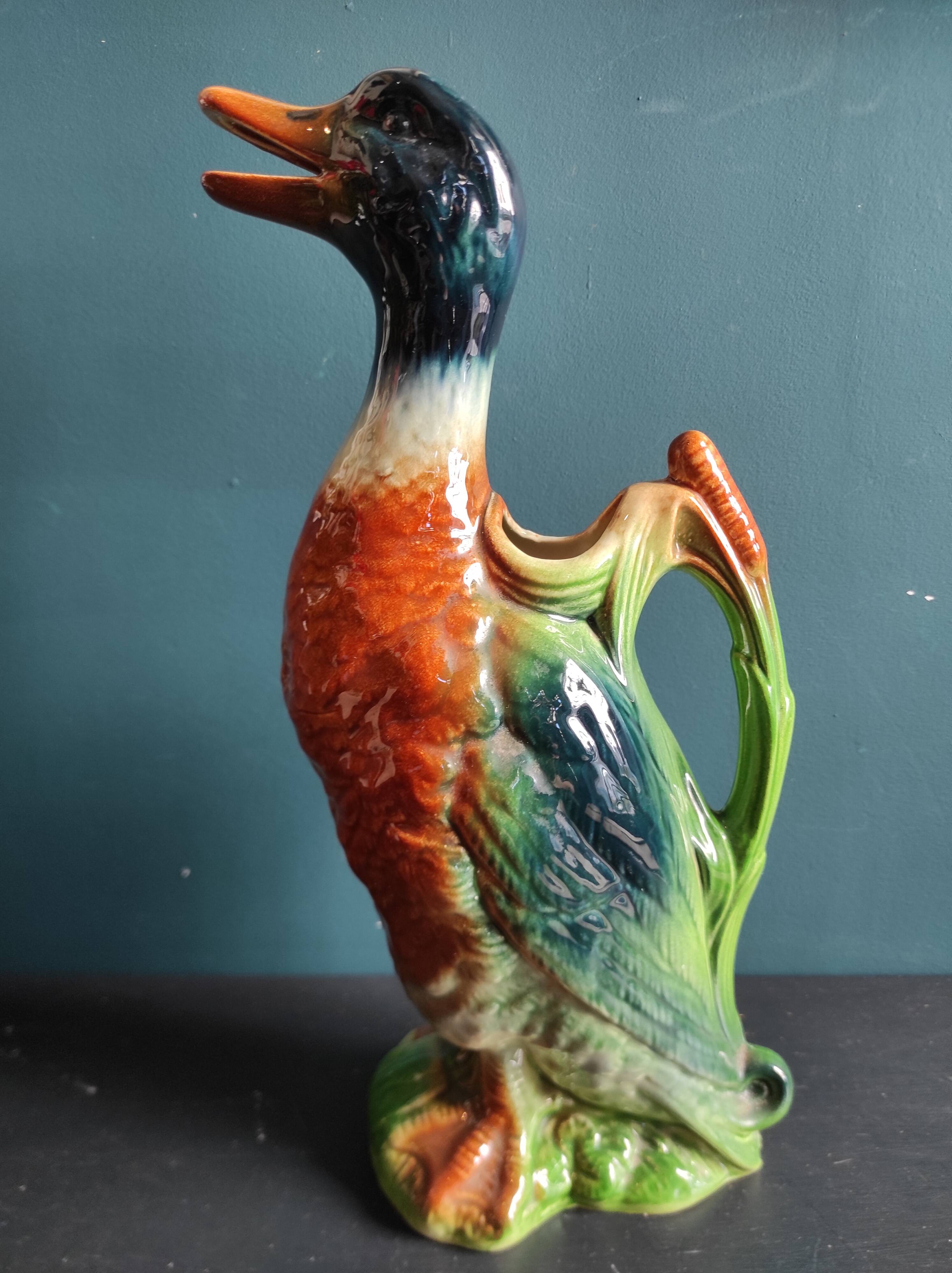 Pichet vintage français en forme de canard, Saint Clément, barbotine