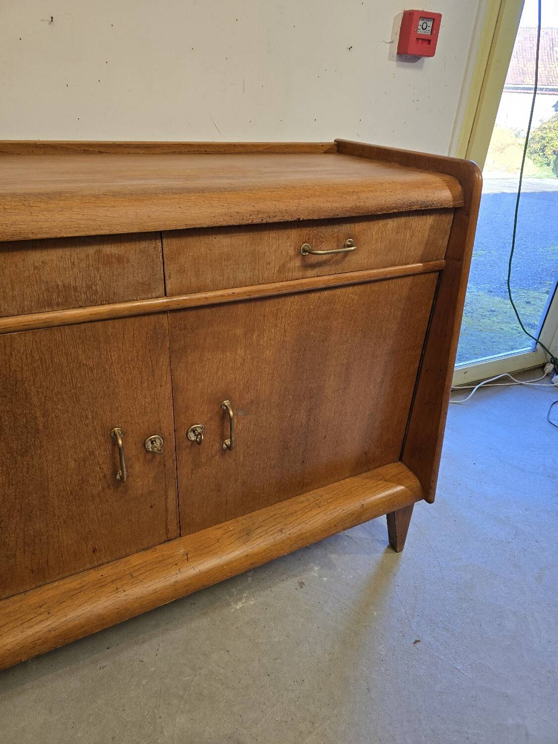 Enfilade 1950 with display cabinet