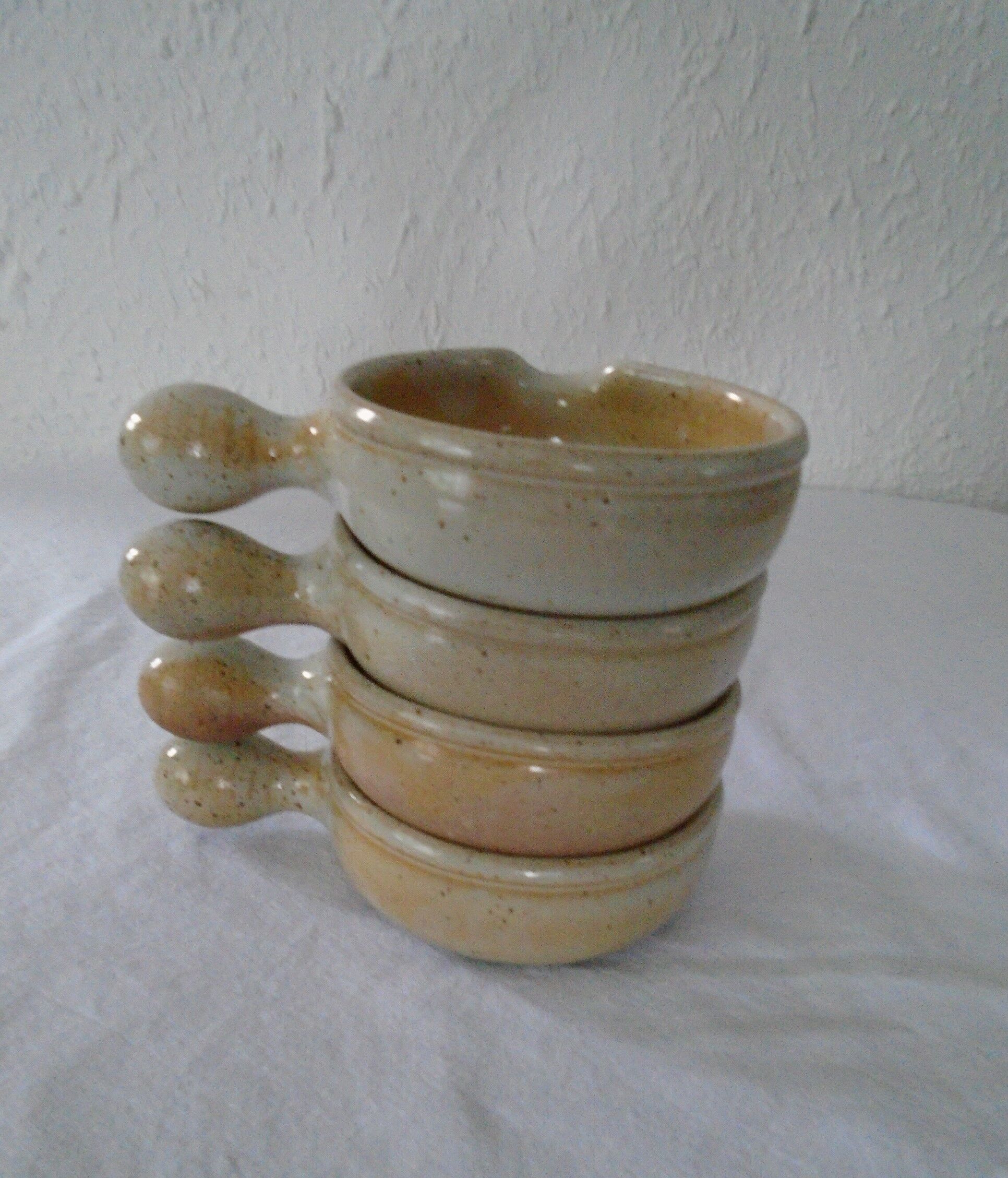 4 cassolettes in sandstone