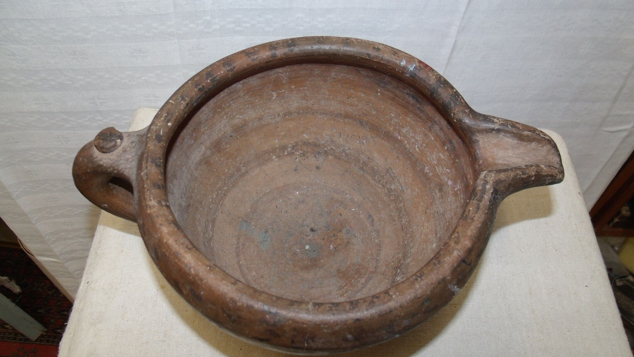 Kabyle Berber pottery old broc to Cove