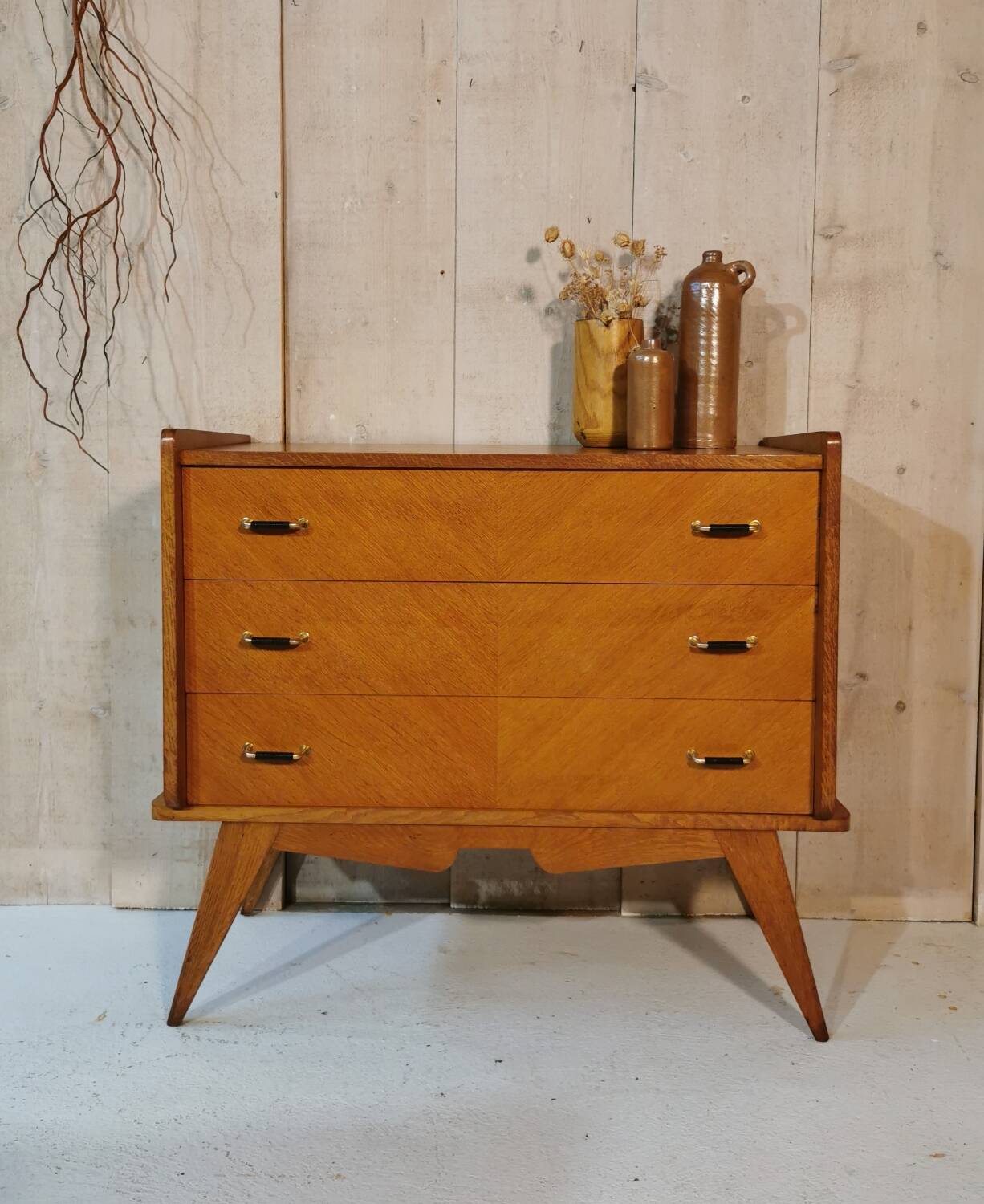 Vintage chest of drawers