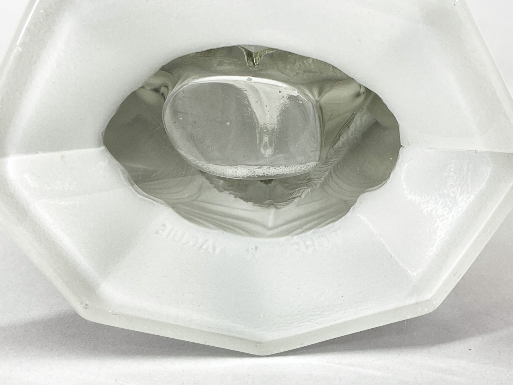 Set of Two Art Deco Dove Birds Glass Vases by Josef Feigl for Libochovice Glassworks, 1930s