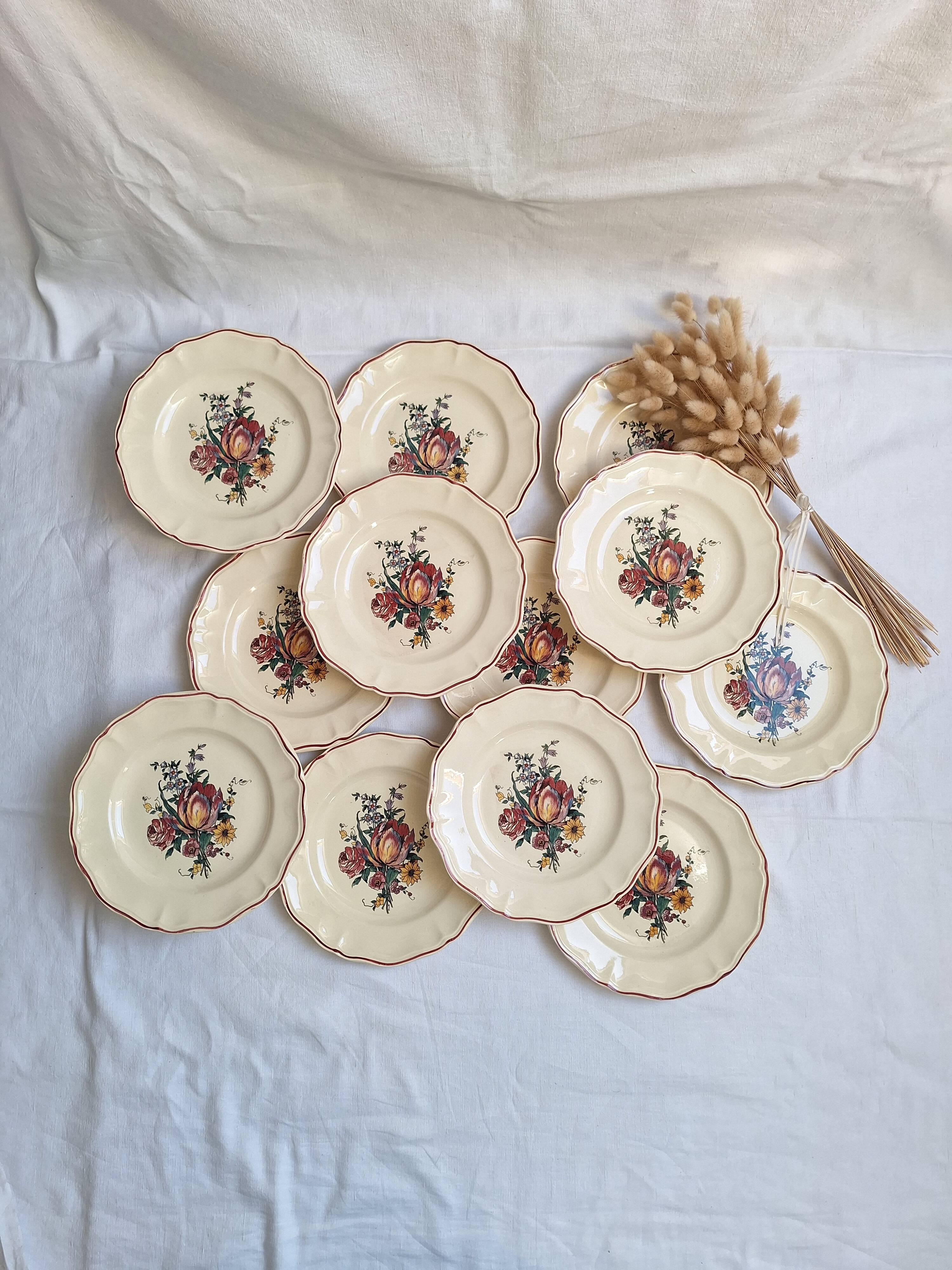 Flat plates Digoin Sarreguemines Model Loraine