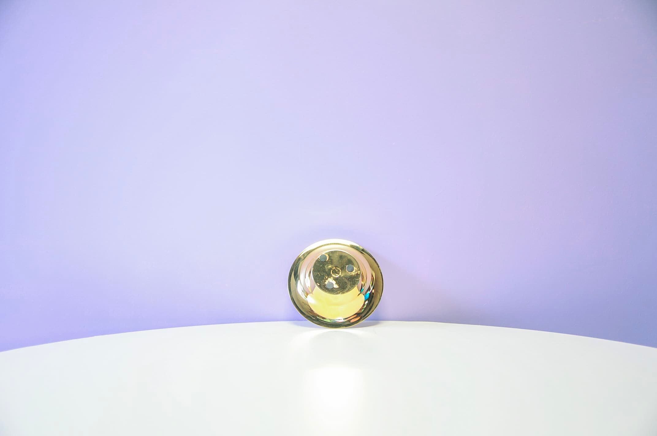 Gold-plated tealight holder Orion by Flemming Eskildsen