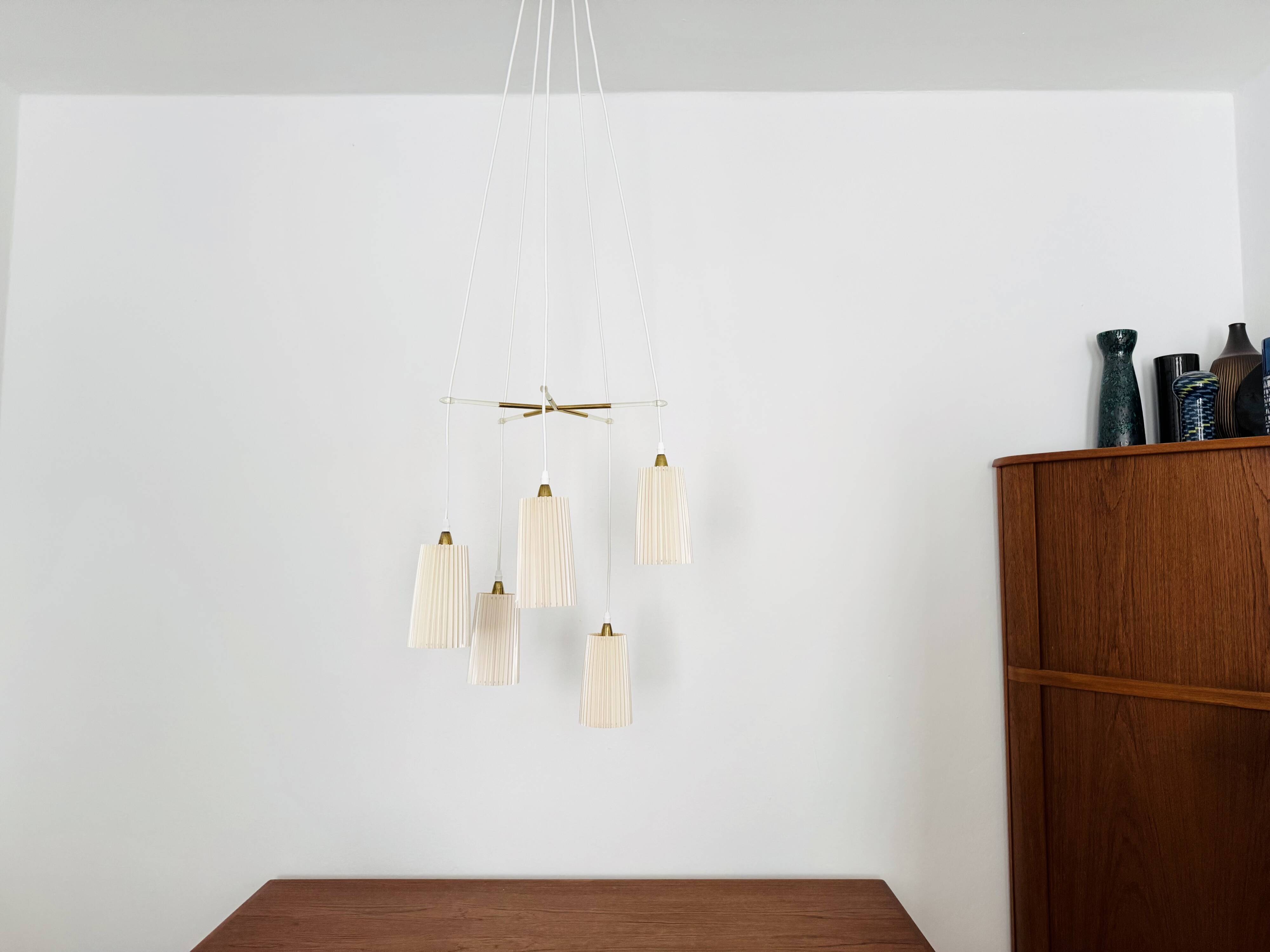 Lustre en laiton