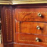 Paire se tables de chevet style Louis XV forme rognon