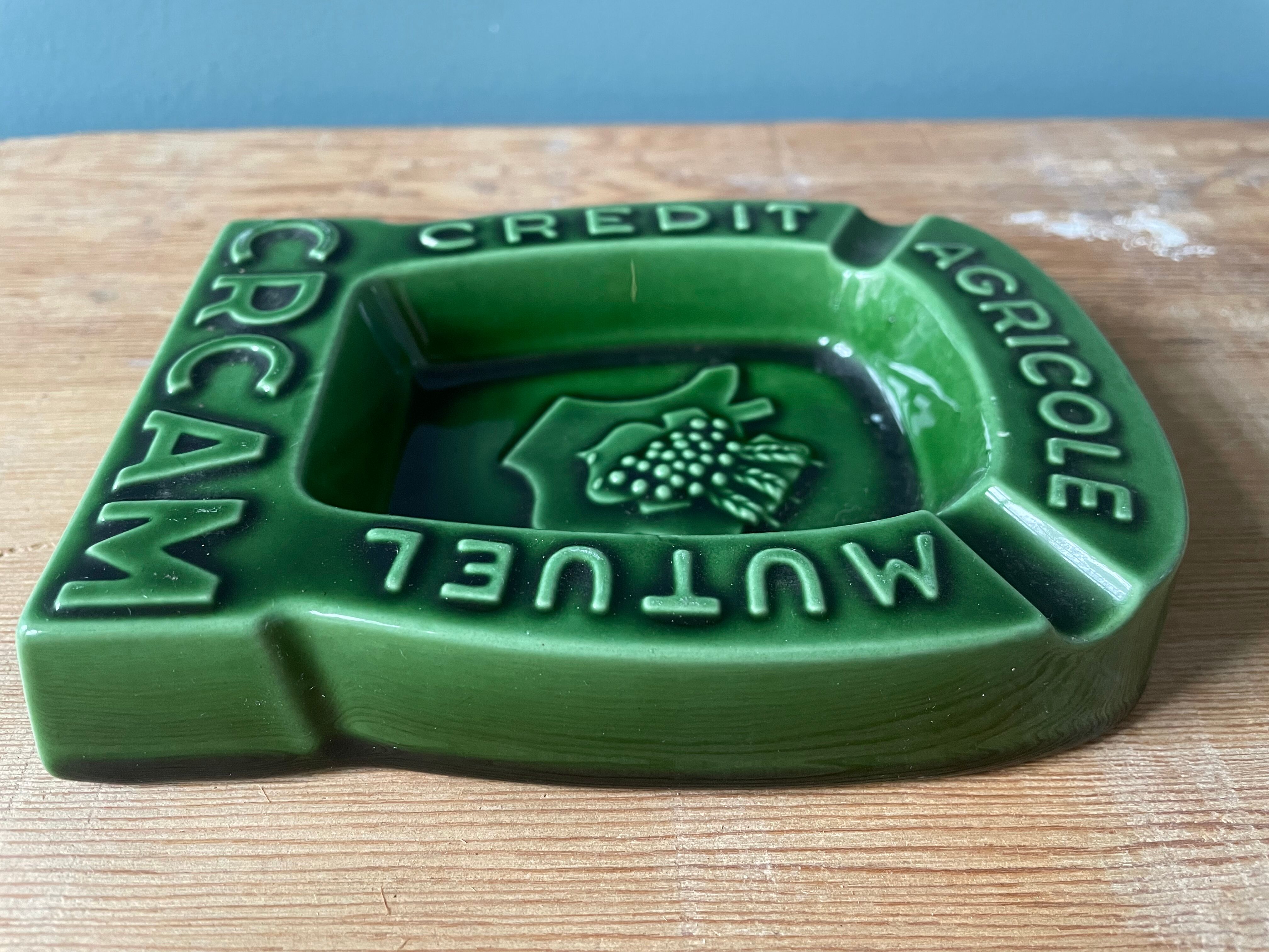 Vintage ashtray advertising