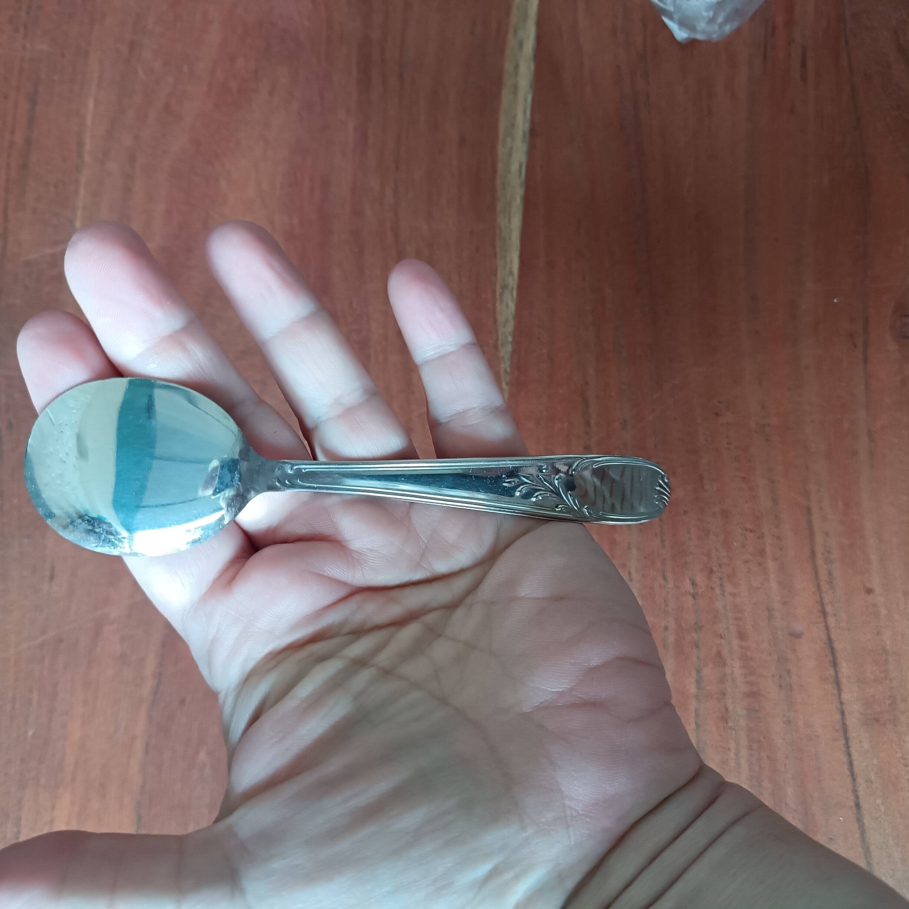 6 stainless steel ice cream cups and spoons, French, stainless steel bowl