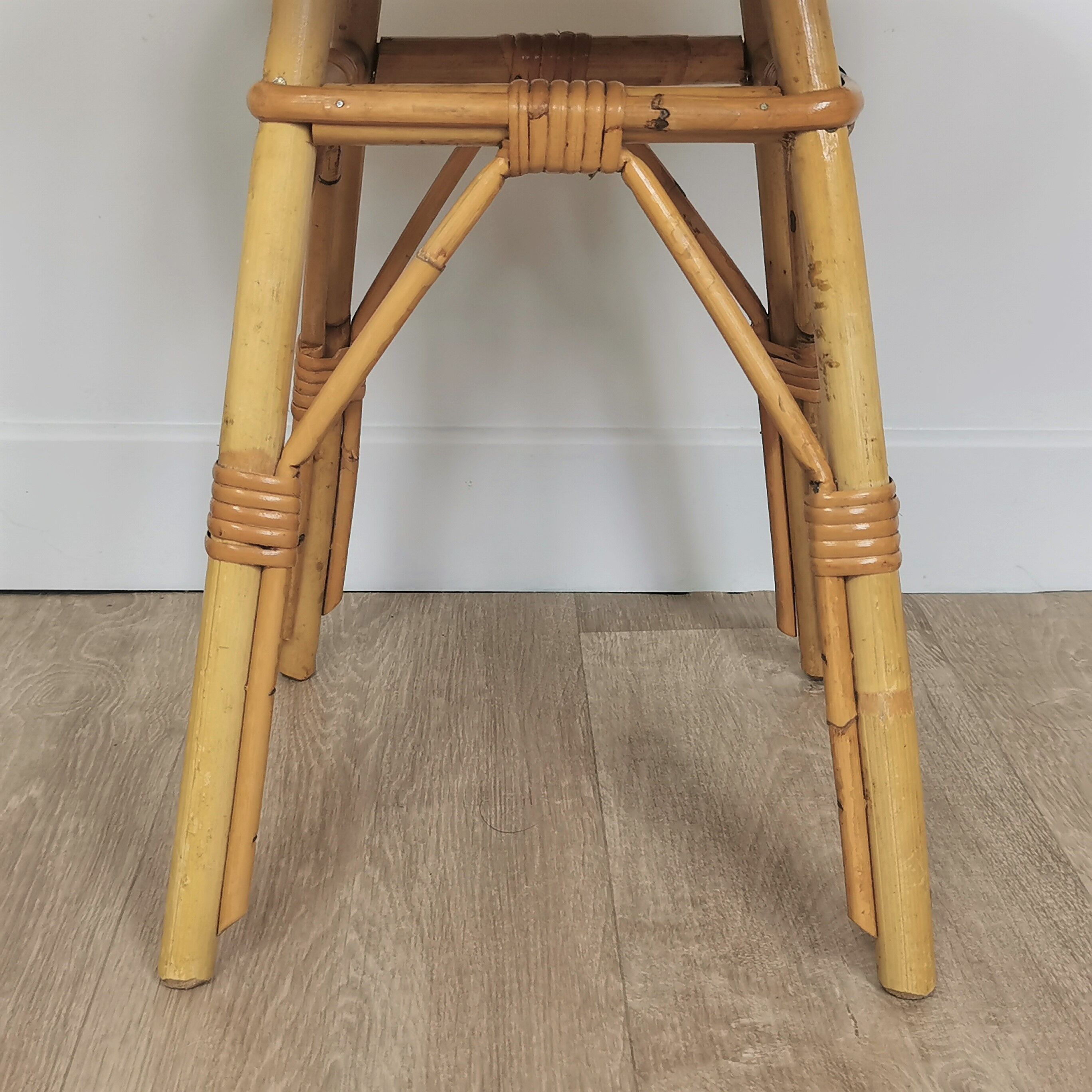 Table basse en rotin