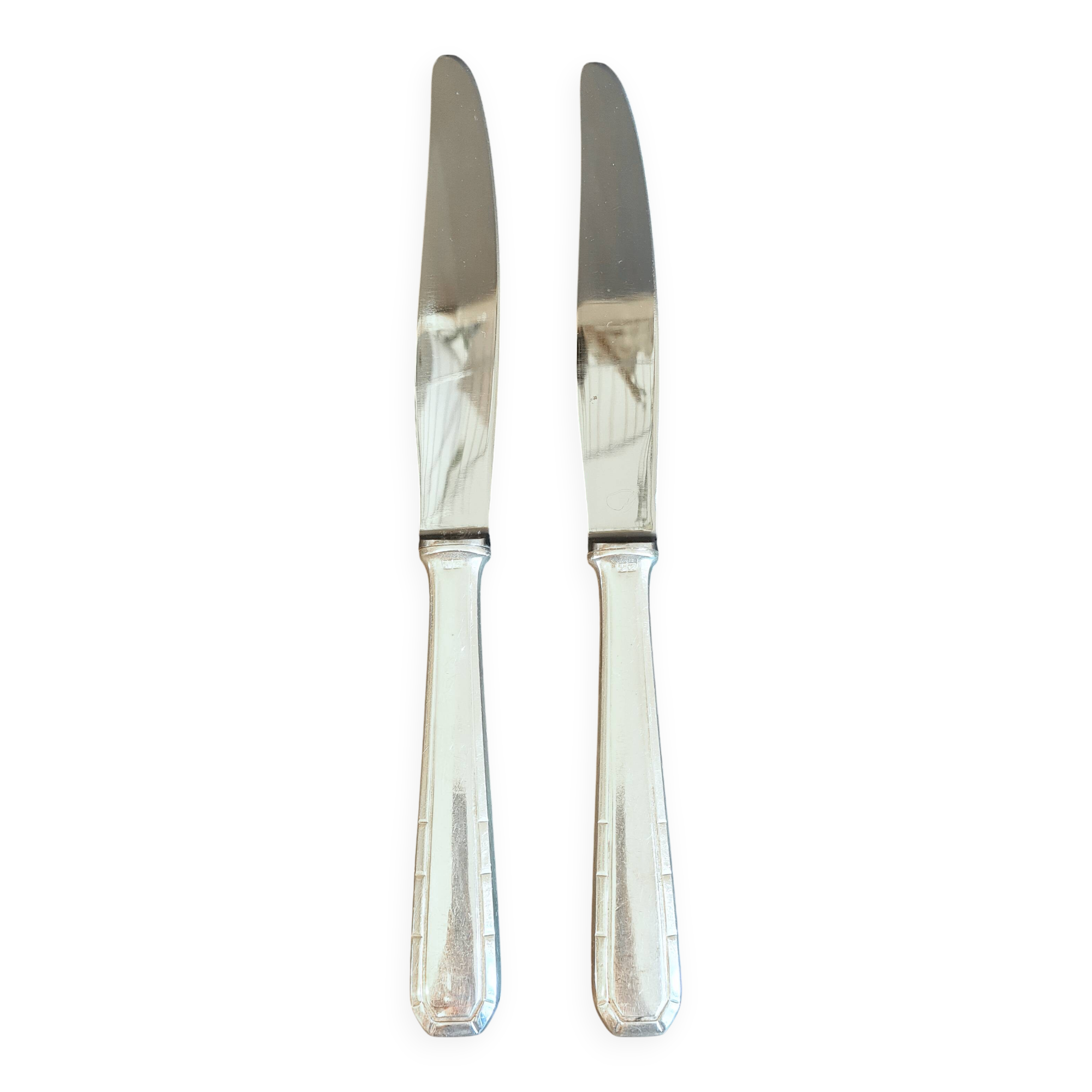 Duo of Christofle knives, "Tosca" model, in Alfenide