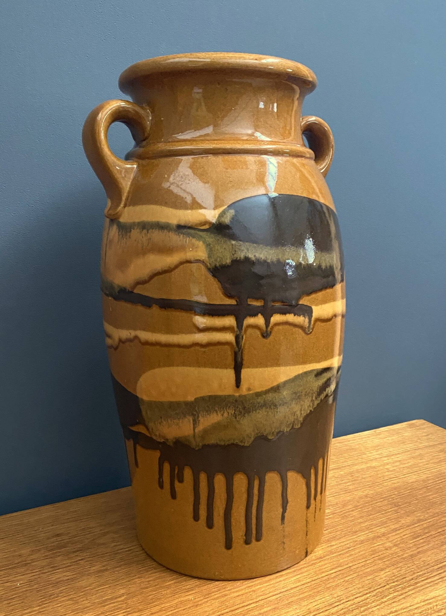 Xl Scheurich vase brown model 220-44 1970s