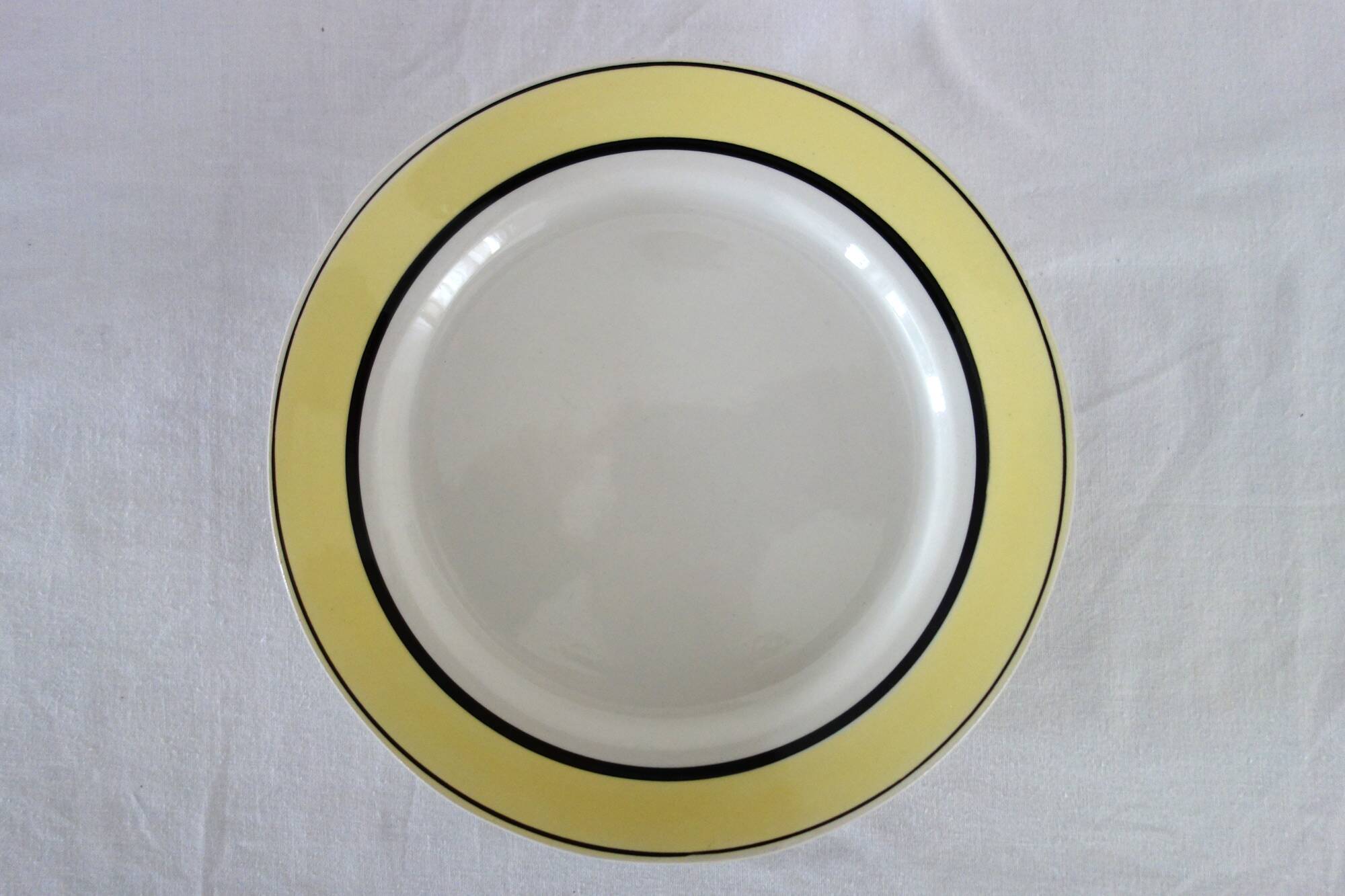 6 vintage Badonviller earthenware flat plates