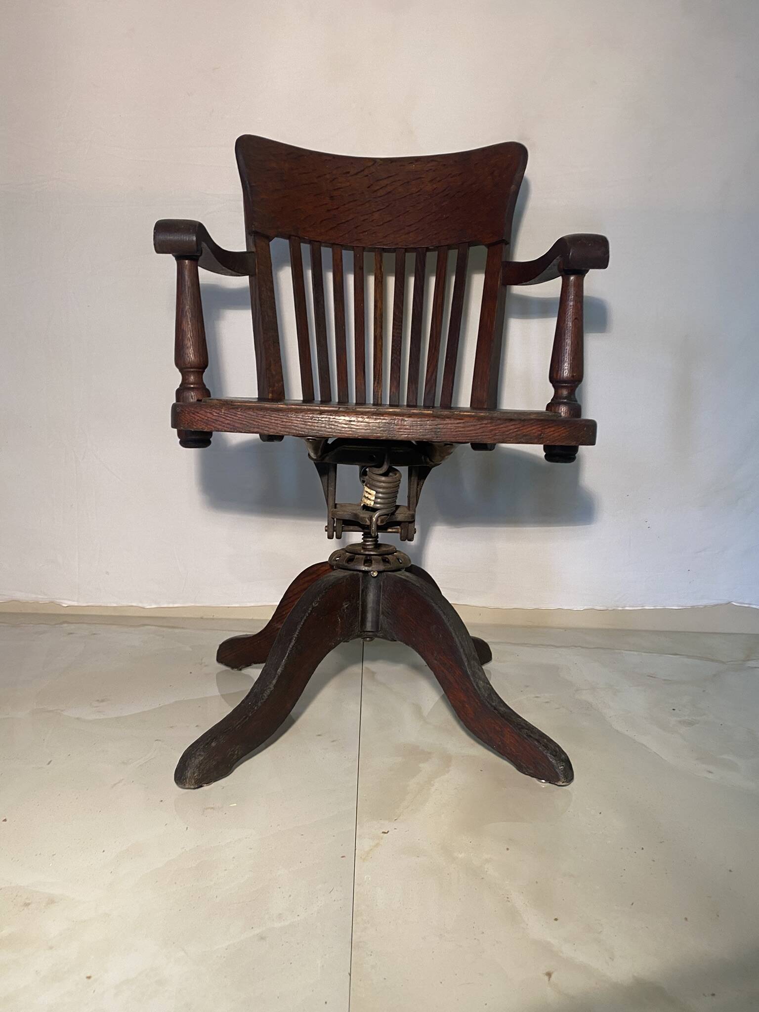 American office chair swivel old mechanism