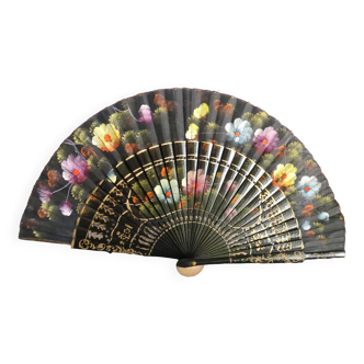 Bamboo and fabric fan