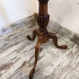 Wooden pedestal table