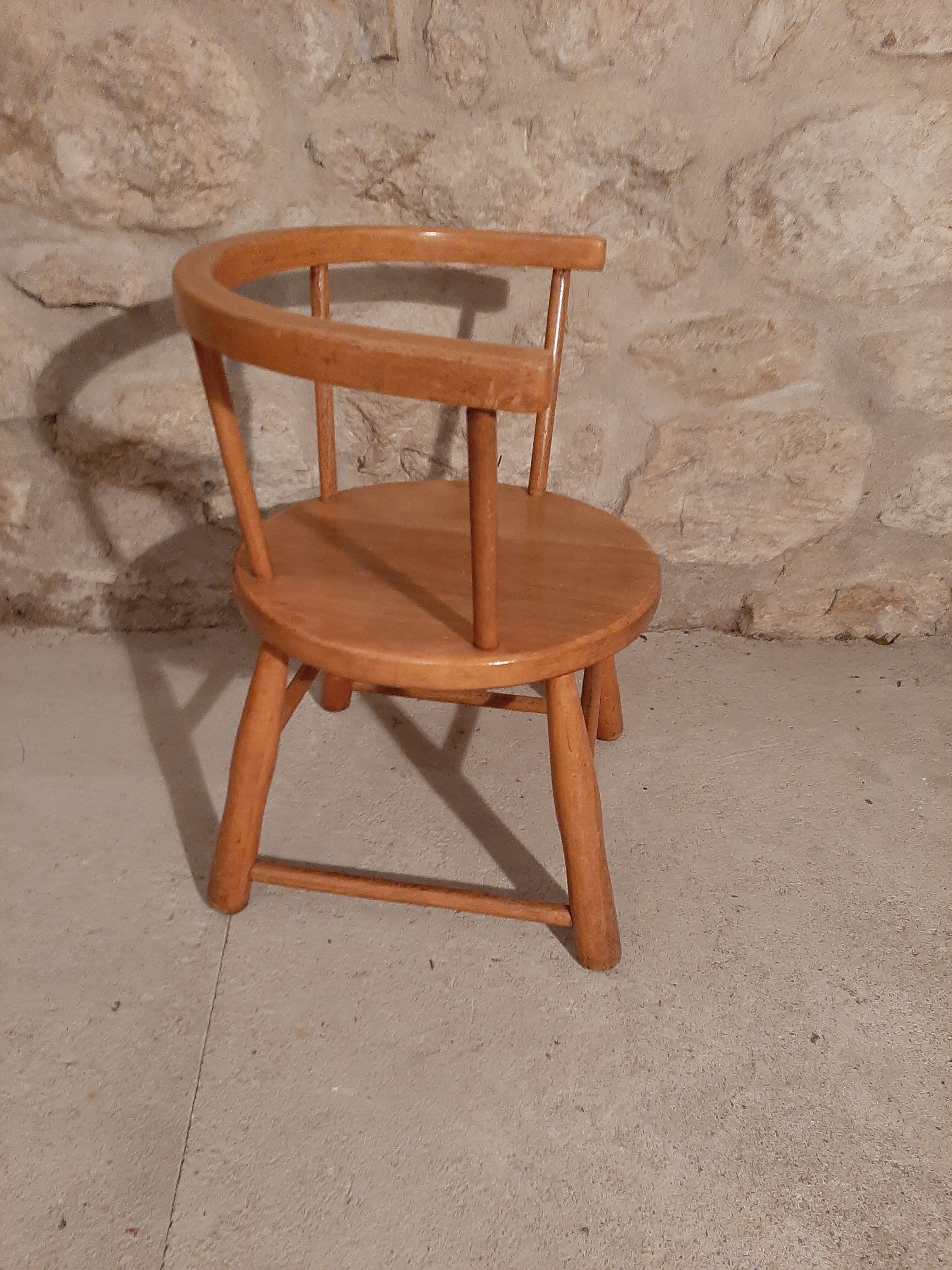 Children's chair of the Swiss brand wisa gloria 1950