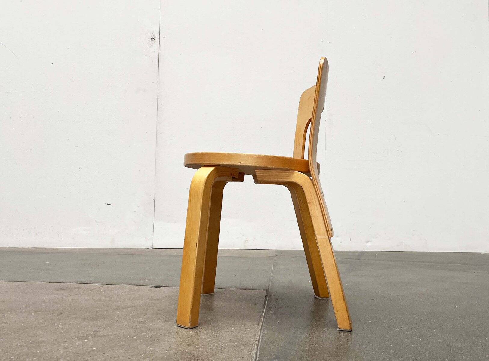 Vintage Red Children's Chair in Linoleum N65 by Alvar Aalto for Artek, Finland, 1970s