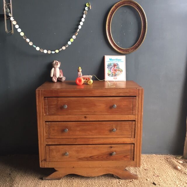 Chest of drawers vintage art deco
