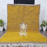 Magnificent handcrafted rug 200cm x 300cm