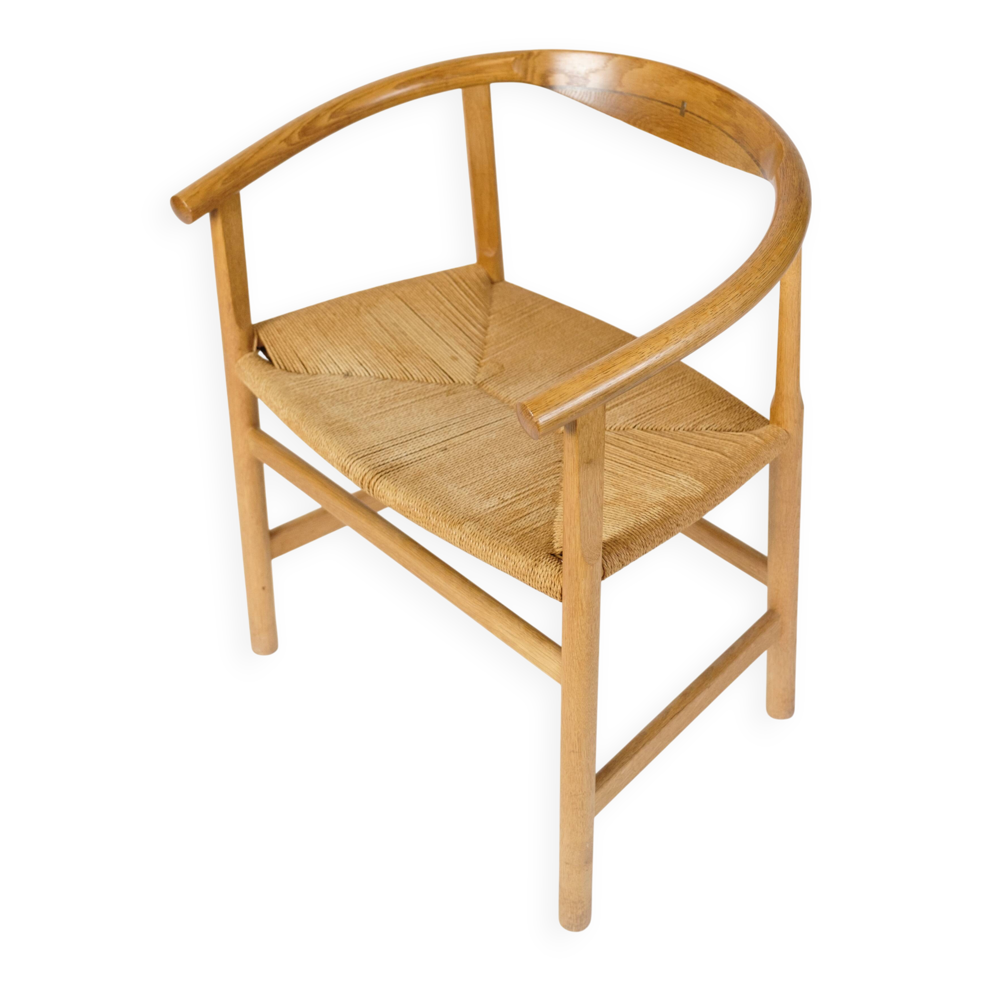 Hans J. Wegner Armchair Model PP201 Made In Oak & Wenge For PP Møbler