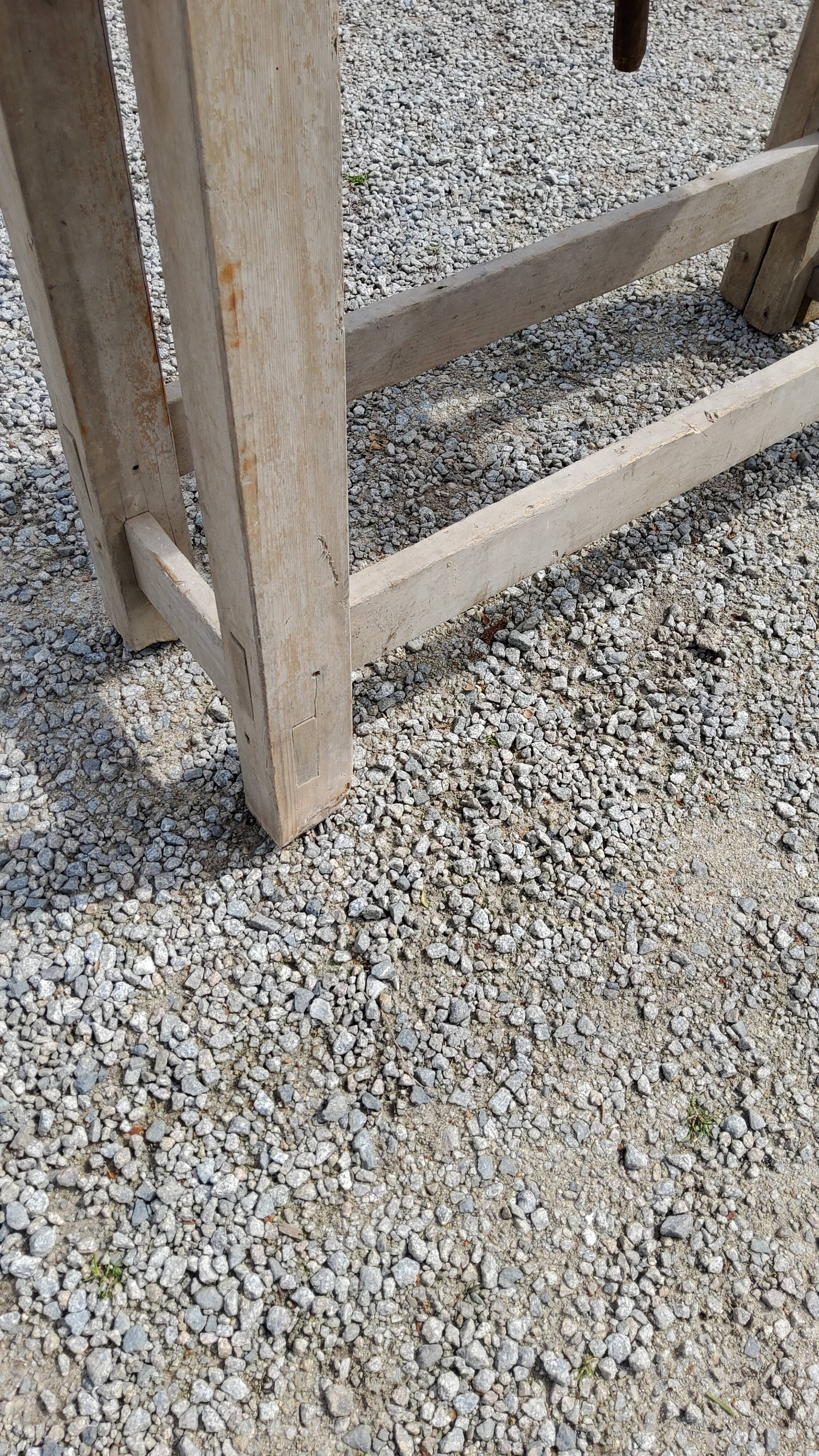 Old wooden workbench 126cm