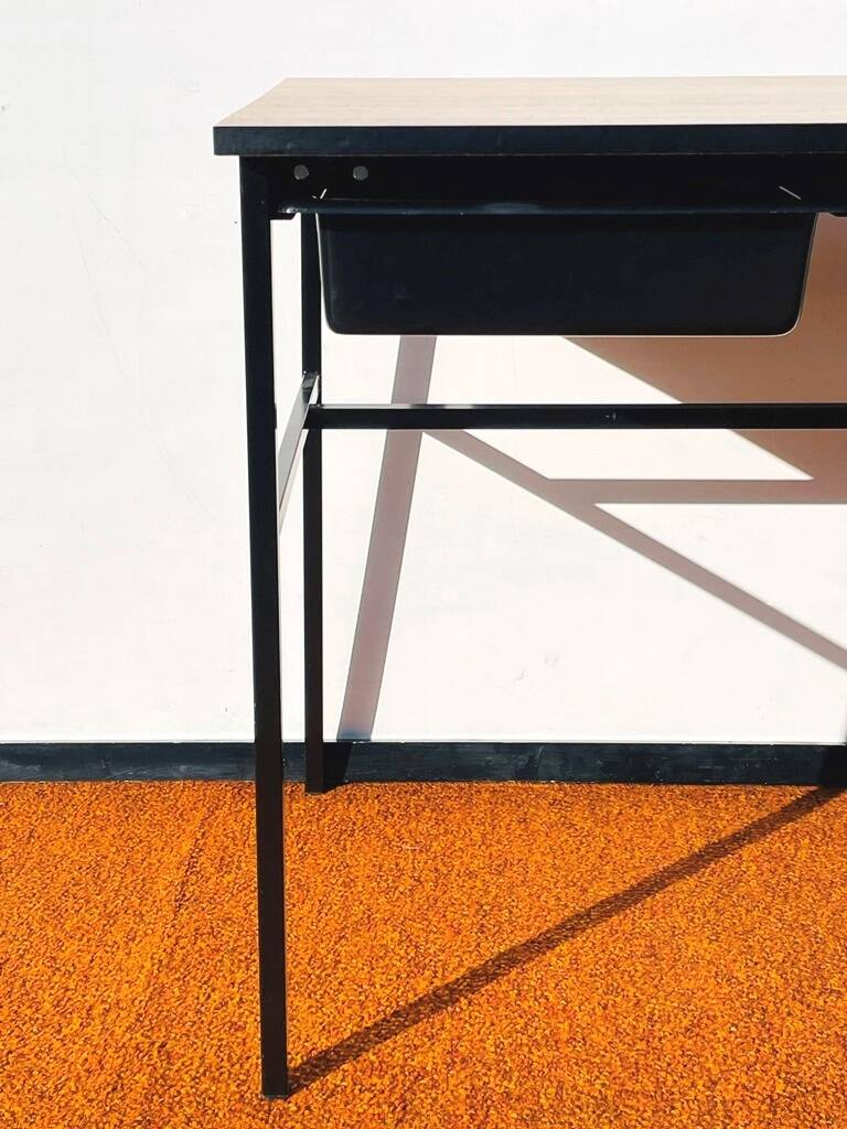 Junior desk by pierre guariche for meurop. vintage 60s desk.