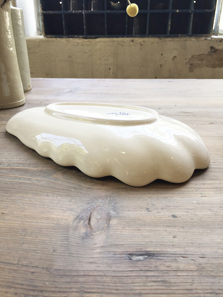 "Seashell" ceramic ravier