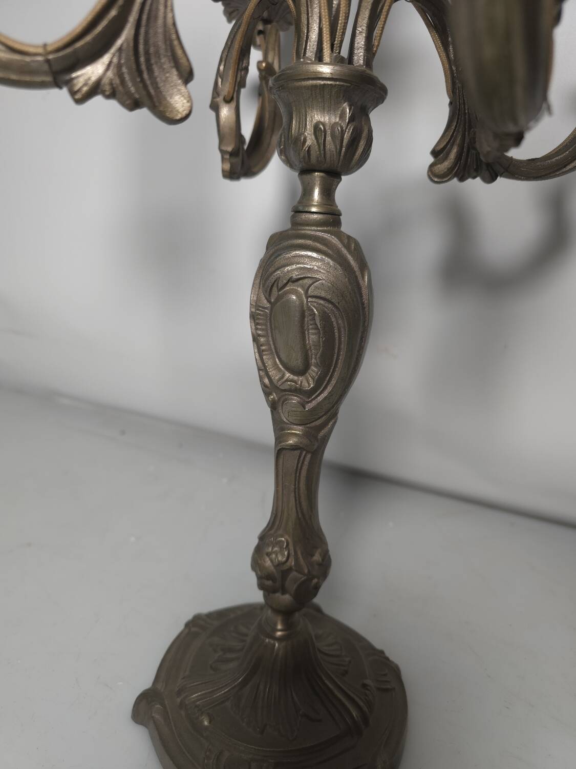 Bronze chandelier in Louis XV style