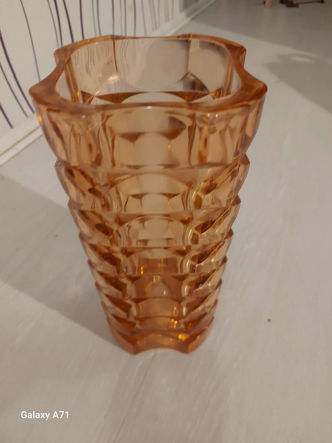 Art Deco vase in amber molded glass