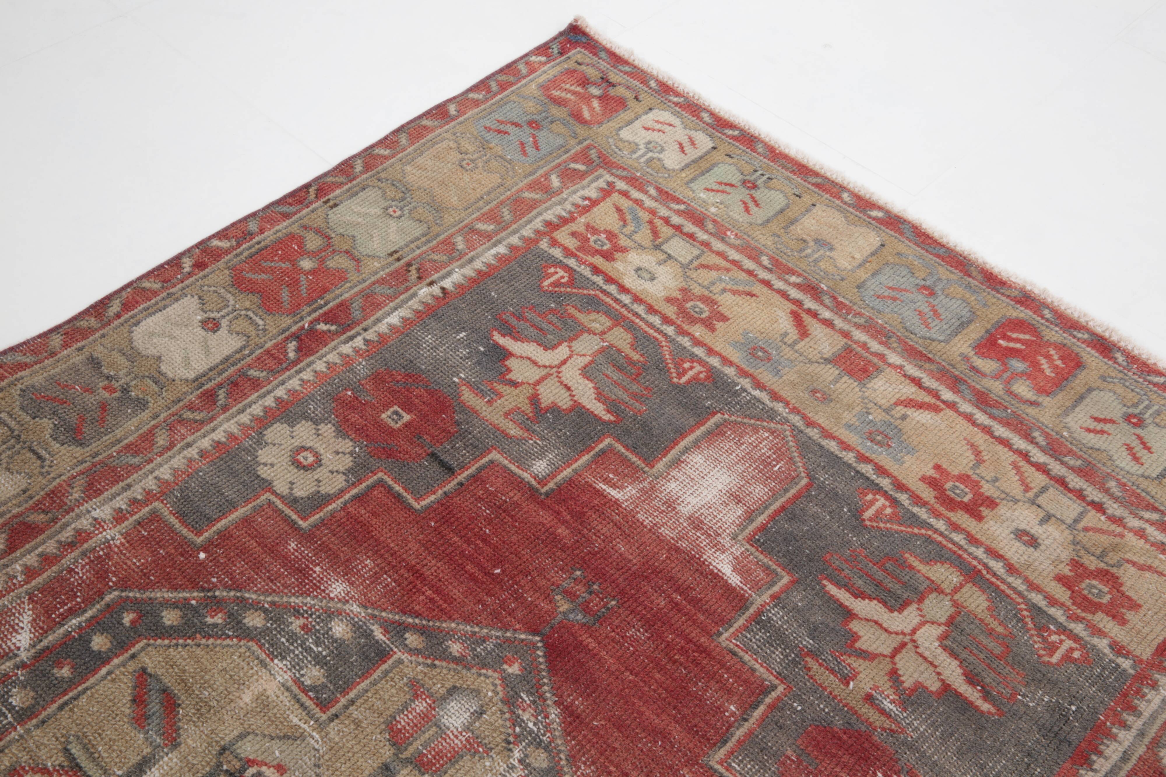 4x9 Rug For Entrway Red Classic Oriental Vintage Rug, 111x263Cm SK 3884