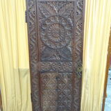 Carved floral pattern door