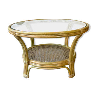 Table basse en rotin et verre